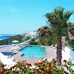 Calallonga Menorca Otel