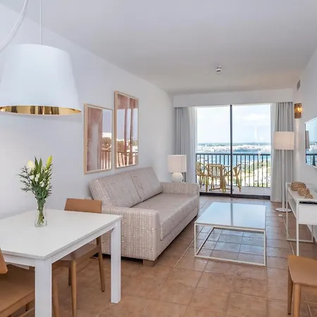 Calallonga Menorca Hotell 4*