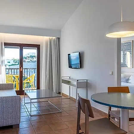 Calallonga Menorca Hotel