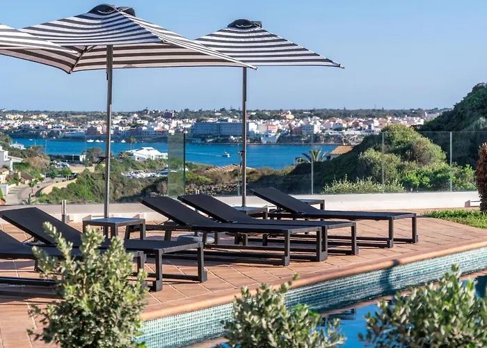 ホテル Calallonga Menorca 4*