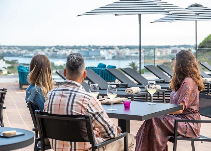 Calallonga Menorca 4* מאהון